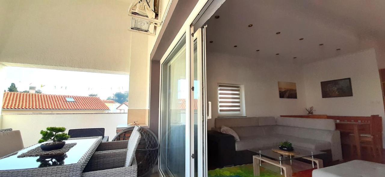 Apartments Hajl คิร์ก ภายนอก รูปภาพ