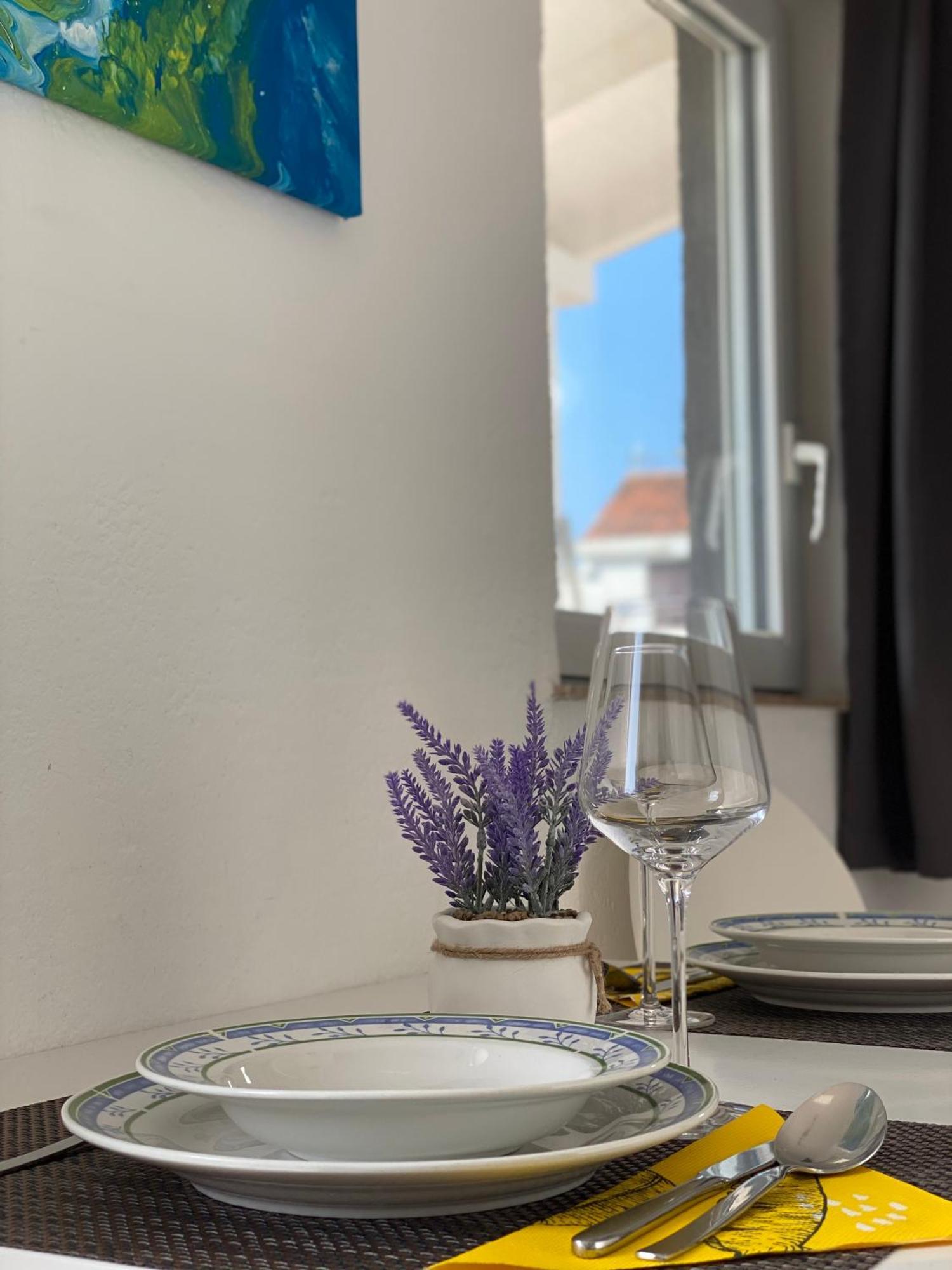 Apartments Hajl คิร์ก ภายนอก รูปภาพ