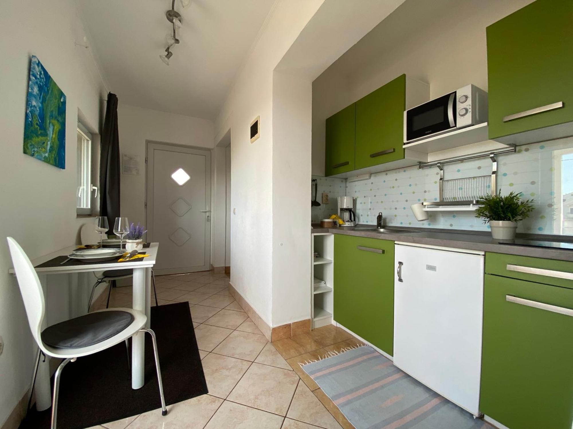 Apartments Hajl คิร์ก ภายนอก รูปภาพ