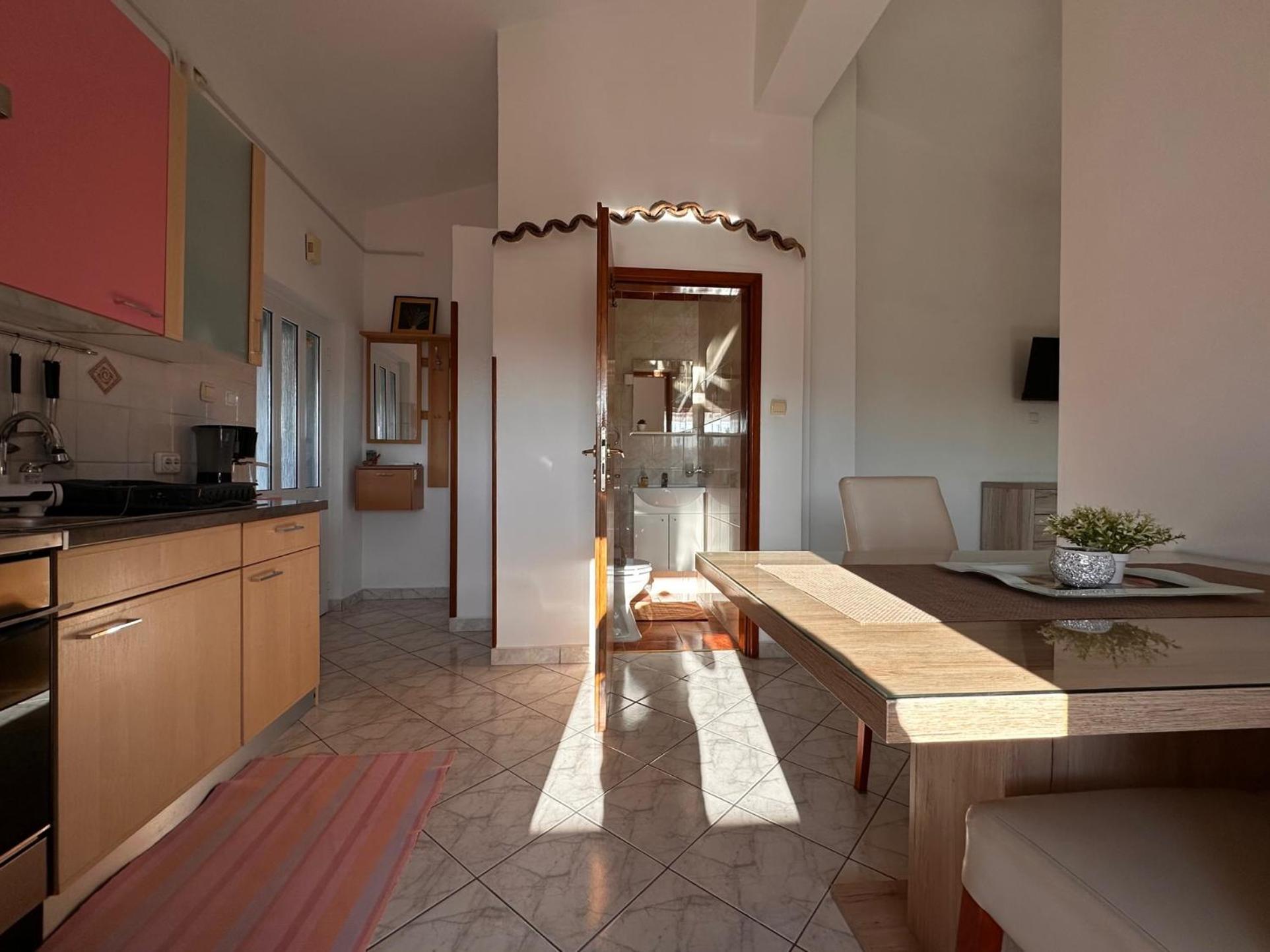 Apartments Hajl คิร์ก ภายนอก รูปภาพ